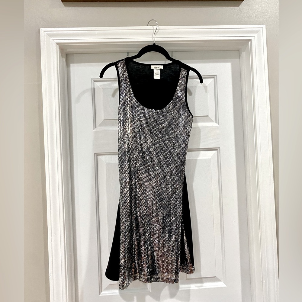 Vibe Mini Dress - Size small